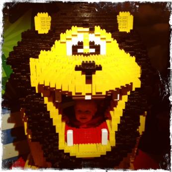 Kind zwei Stunden im Legoland = Mama ausgebrannt!