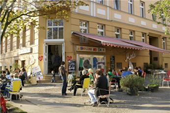 Der normale Irrsinn an einem gewöhnlichen Samstag in Prenzlauer Berg