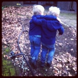 Ein Bruder, eine Schwester – Geschwister sind toll! Ein sehr subjektives Plädoyer für´s Zweitkind