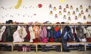 Elternfrage von Julia: Wie bespreche ich heikle Themen mit den Kita-Erziehern?