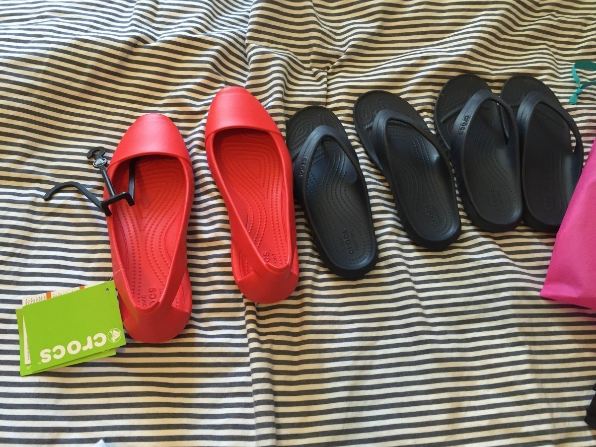 Kooperation mit Crocs: Was packen wir in den Koffer für den Familienurlaub?