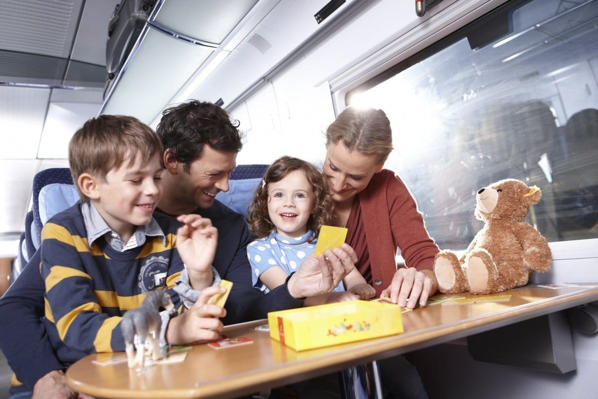 Mit Kindern in der Bahn: Wir verlosen eine Fahrt im ICE für eine bis zu fünfköpfige Familie