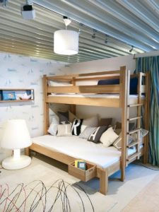 Ein Bett für alle: Wie schlafen denn eure Kinder?