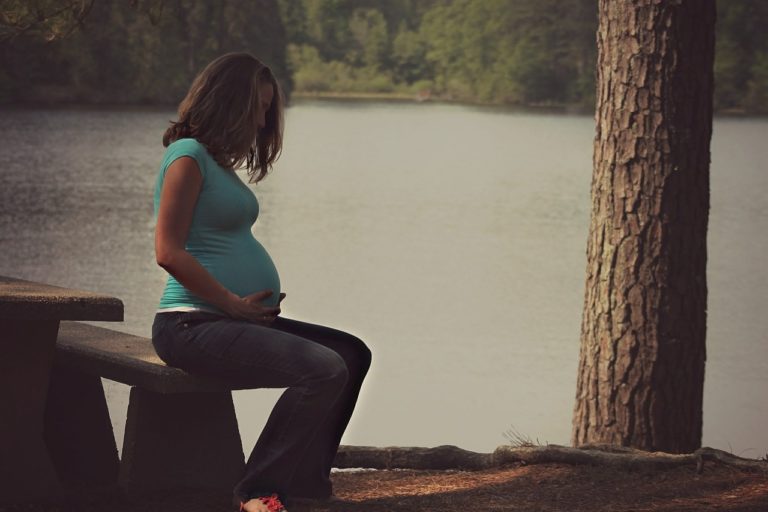 Polyamore Beziehung: Ich bin schwanger – aber von wem?