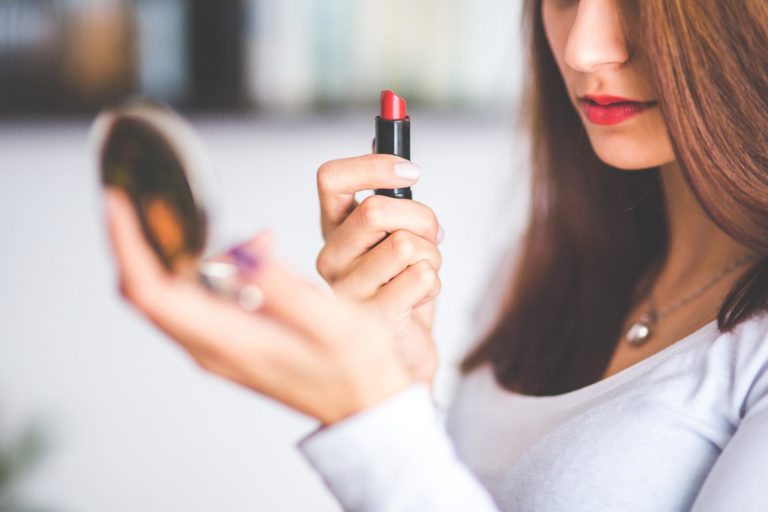 lipstick g951ccfedc 1920