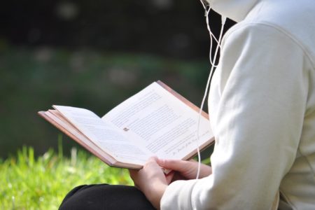 Studienkreis Umfrage: Für die Schule lernen in den Ferien – ja oder nein?