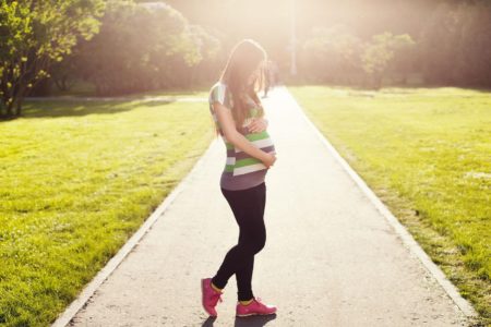 Ein Kind vor dem Abi:? „Ich wurde vor meinem Abschluss schwanger“