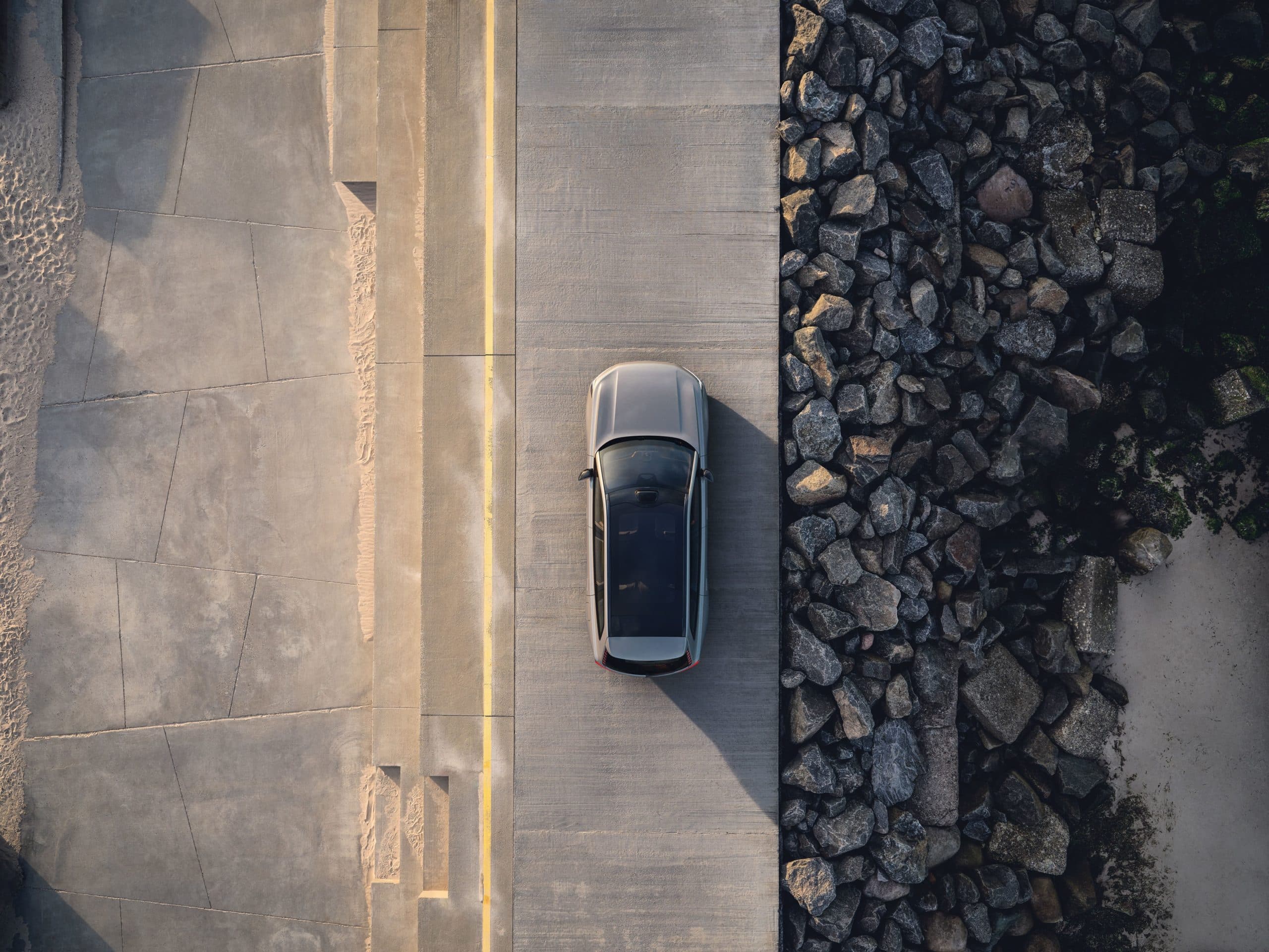 Kind im Auto lassen? Volvo launcht 1. Innenraum-Radarsystem