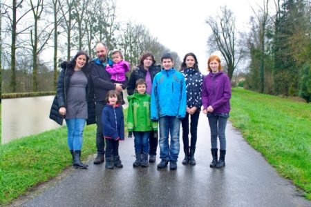 Großfamilie: Wir haben 7 Kinder und erwarten nun Zwillinge