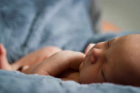 Ungeplante Hausgeburt: Mein Baby kam im heimischen Badezimmer zur Welt