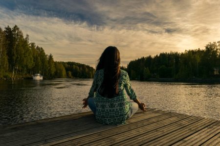 Self-Care: Warum Massagen und Schaumbäder uns nicht wirklich helfen