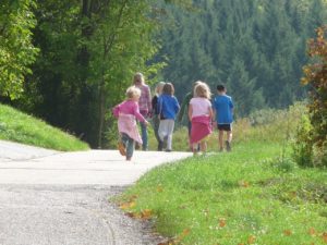 Dein Kind hat Angst vor der Klassenfahrt? Hier gibt´s Tipps von der Lehrerin