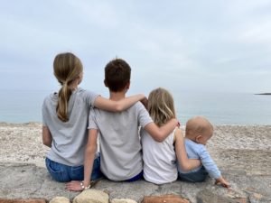 1 Jahr Großfamilie: Happy Birthday, kleinstes Stadt Land Mama-Kind