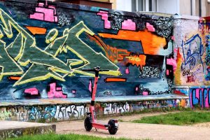 Aufwachsen in der Stadt: Für Teenager gruseliger als auf dem Land, oder?